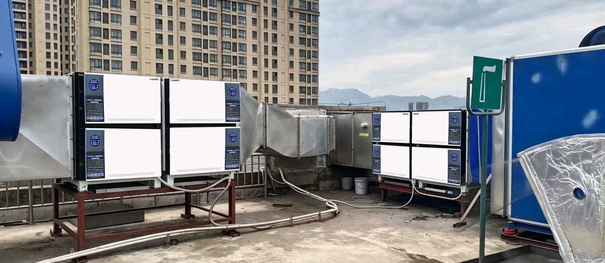 油烟净化器安装案例9-2-13 How to choose an electrostatic filter for heavy oil, tobacco, Sichuan, Hunan cuisine, and barbecue restaurants? Get to know about the Jin Jieli stainless steel electric field model