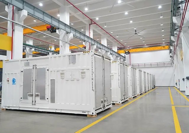 Sẵn sàng cho nhiệm vụ. Không phụ thuộc lưới điện.