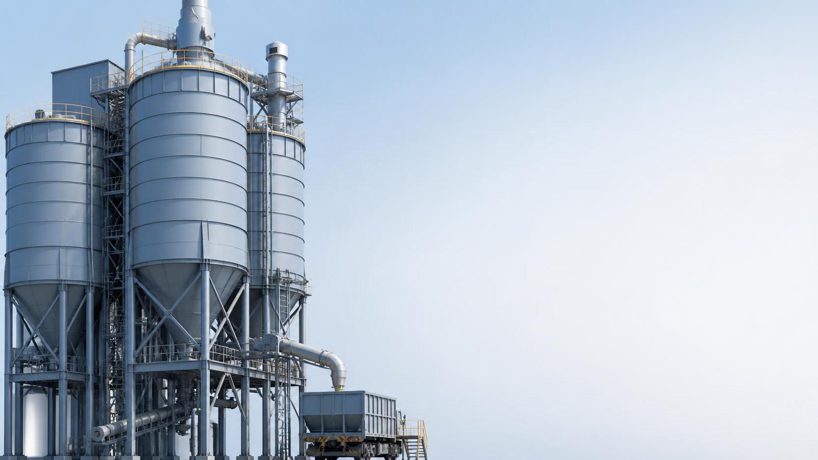 Opciones de almacenamiento de cenizas volantes para centrales eléctricas: diseño de silos, manipulación y control del polvo