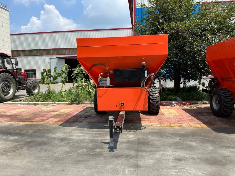 manure spreader4