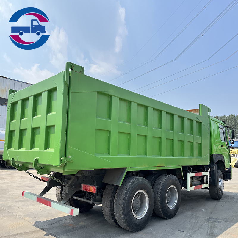 Camion à benne Sinotruk Howo 6x4 371HP