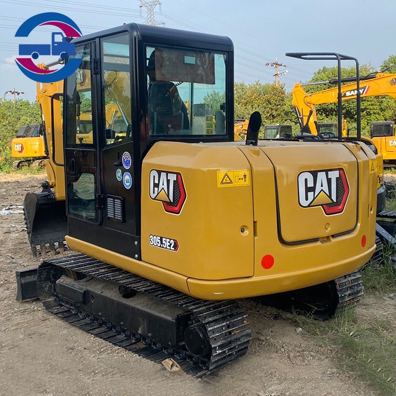 Excavatrice Cat 305.5E d'occasion de 5,5 tonnes