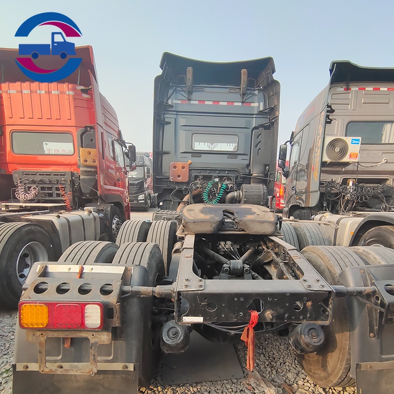 FAW JH6 6x4 460 ch camion tracteur GNV