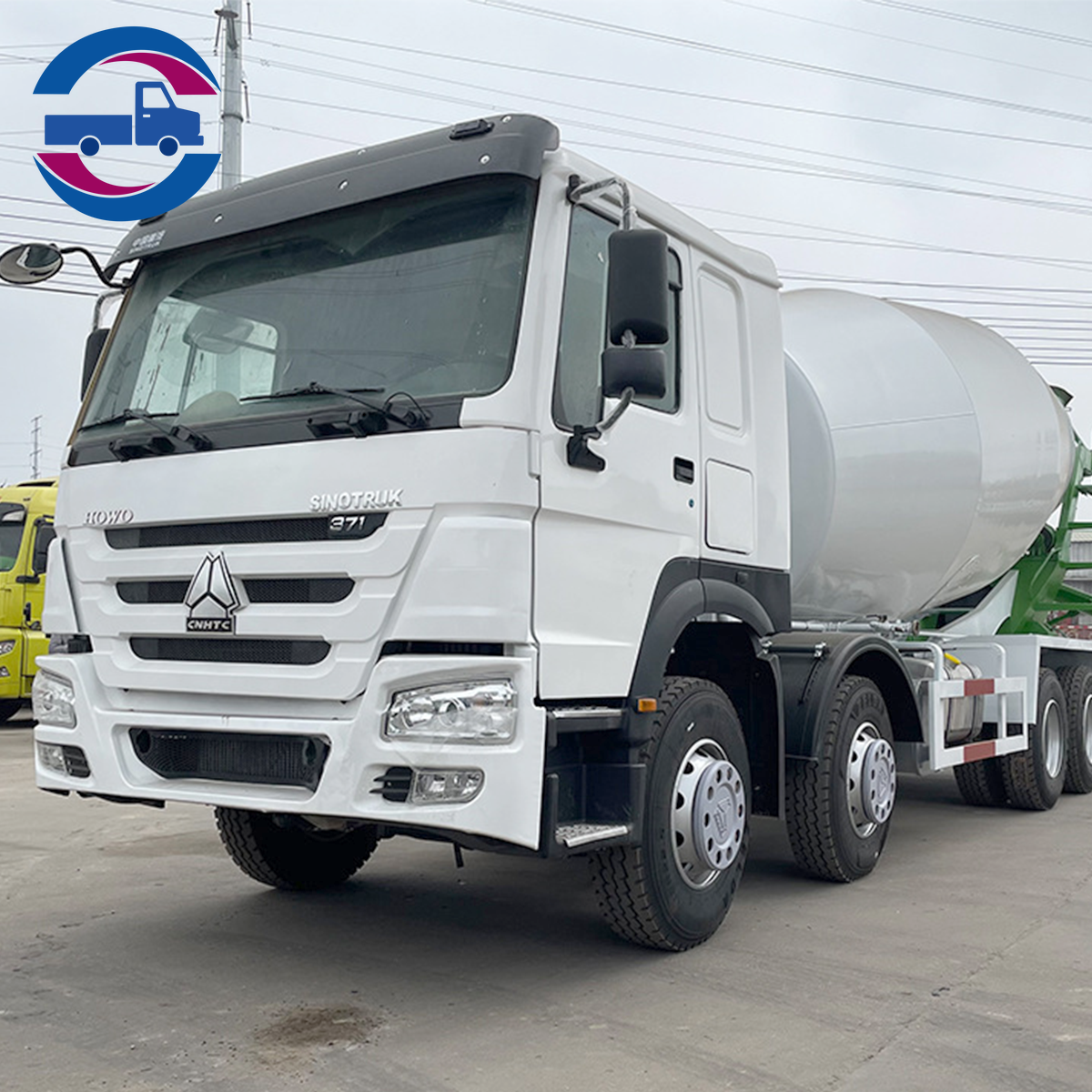 Camion toupie à béton Howo 371 8x4