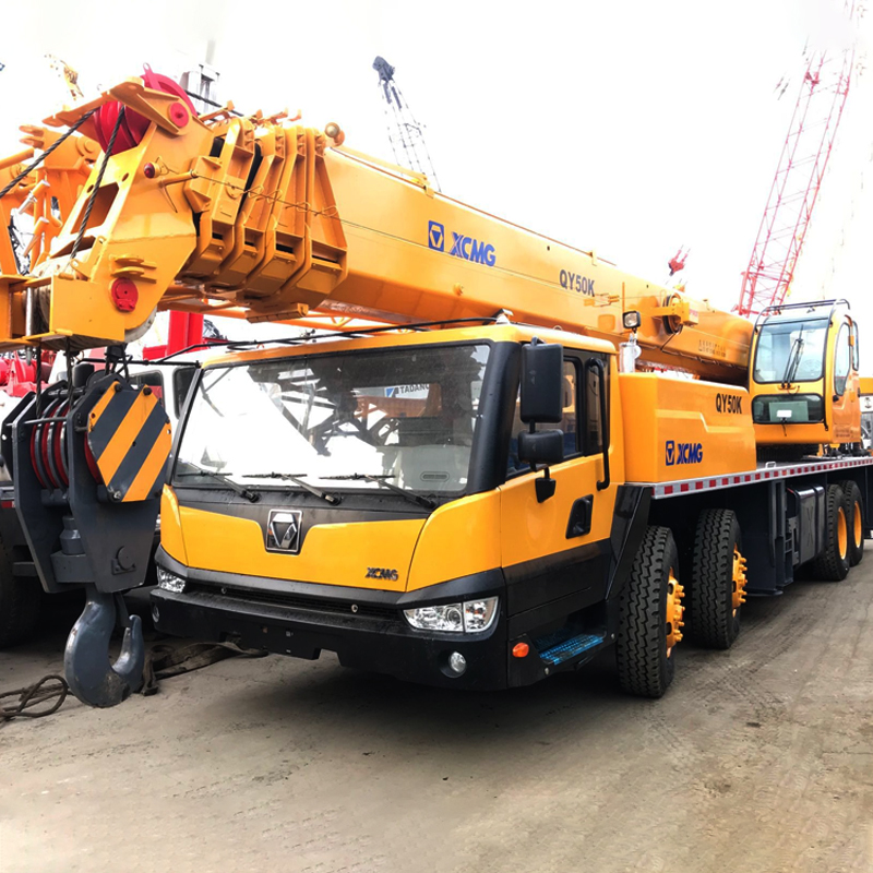 Grue sur camion XCMG QY50K de 50 tonnes