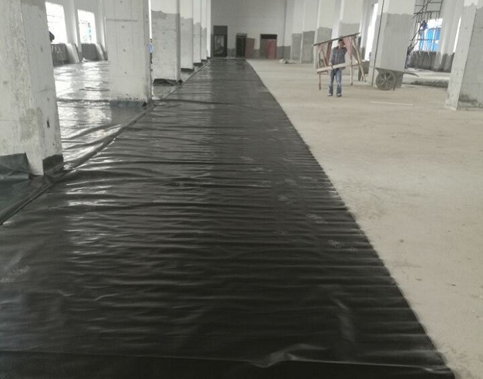 Polyethylene vapor barrier