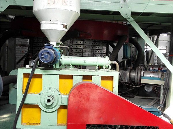 1_0001s_0002_plastic extruder N0.1