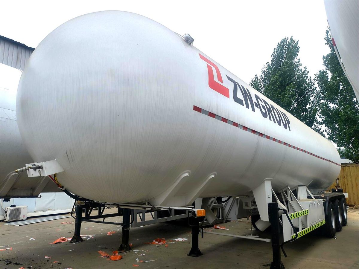 3 Axle RGN Lowbed Semi Trailer 3 Axle RGN Lowbed Semi Trailer