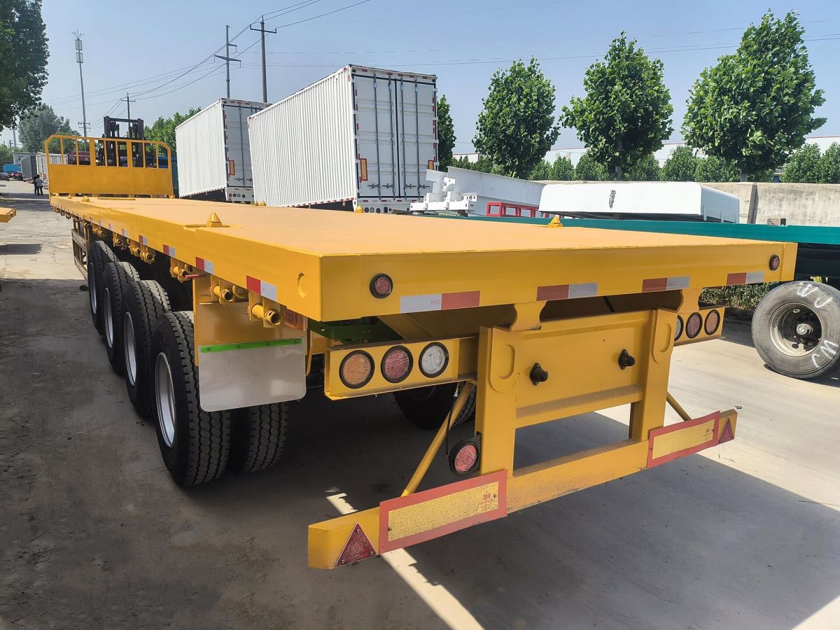 4 Axle Flatbed Semi Trailer (3) 4 Axle Flatbed Semi Trailer (3)