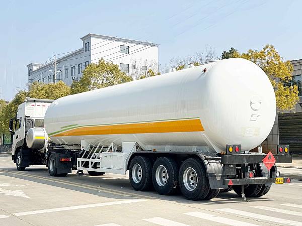 Semi-remorque de transport de LPG