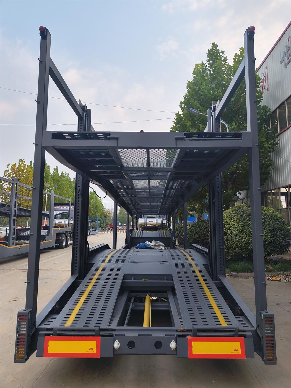 微信图片_20251030172434_13_86 Remorque porte-voitures à 2 essieux