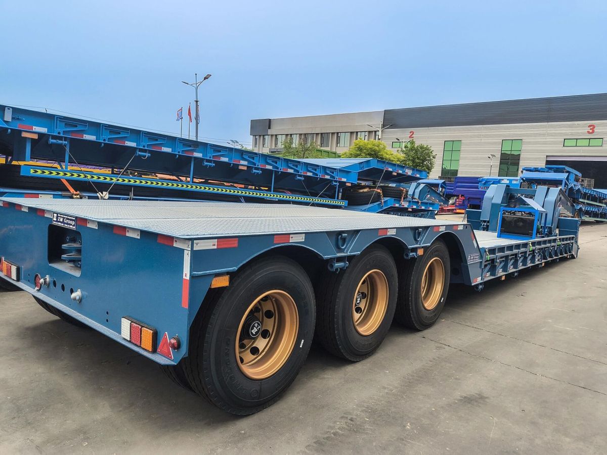 3 Axle RGN 3 Axle RGN Lowbed Semi TrailerSemi Trailer (3)