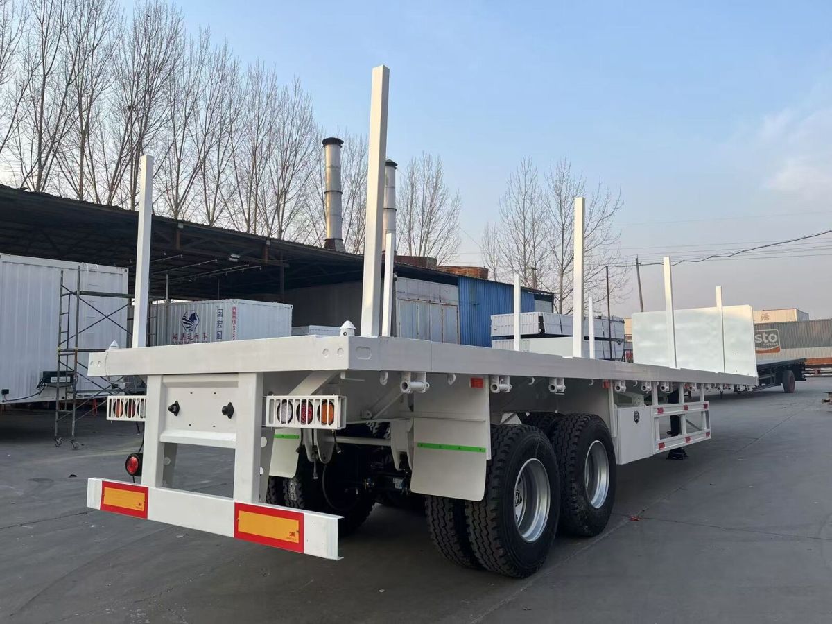 2 Axle Flatbed Semi Trailer (1) 2 Axle Flatbed Semi Trailer (1)