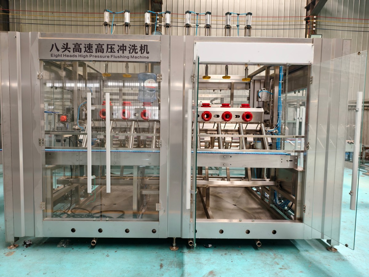 5加仑2-2 Surging Global Demand | Next-Gen 5-Gallon Bottled Water Line: High-Pressure Cleaning Meets Precision Filling