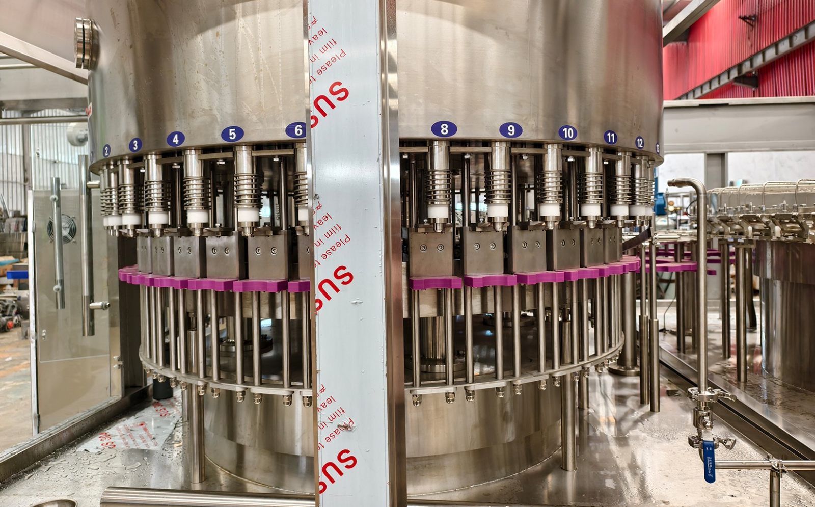 Water filling machine