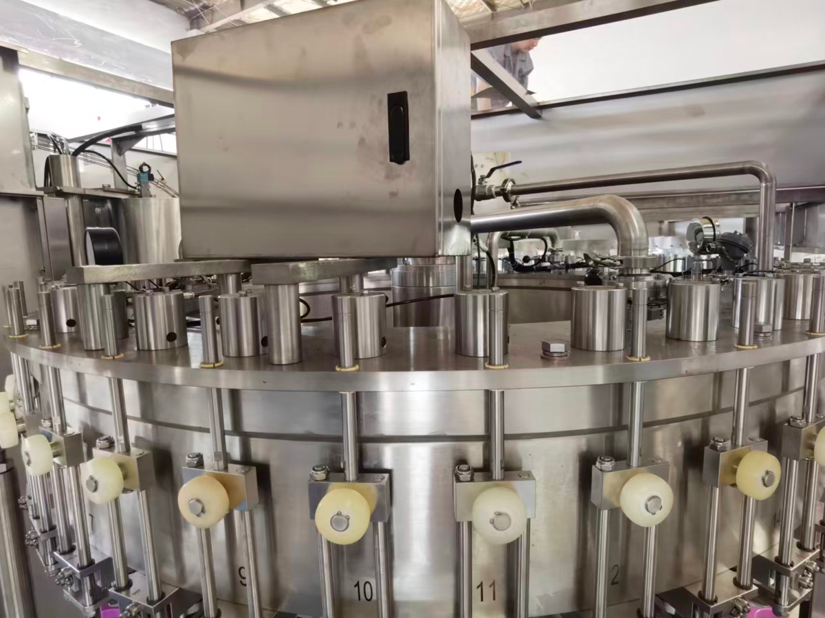 电子阀5 Precision Foam Control and Intelligent Quality Enhancement! Next-Generation Electronic Valve Filler for Carbonated Beverages Leads the Way in Filling Technology Upgrades