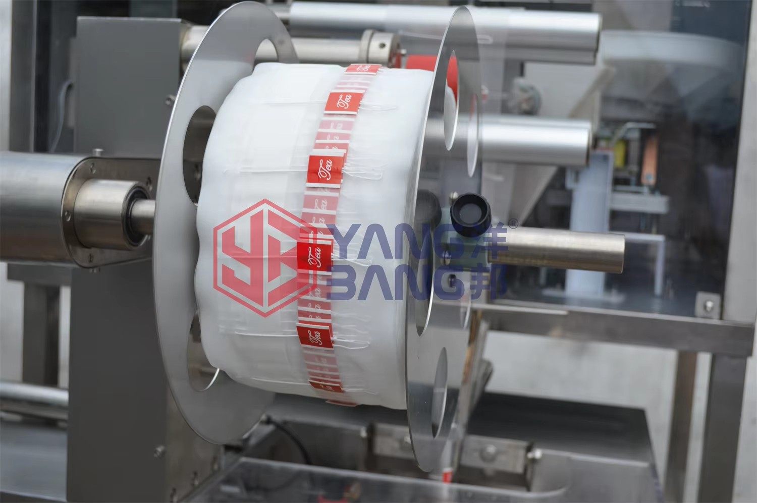 Machine d'emballage de sachets de thé entièrement automatique à bas prix YB-160SC pour sachets intérieurs en nylon