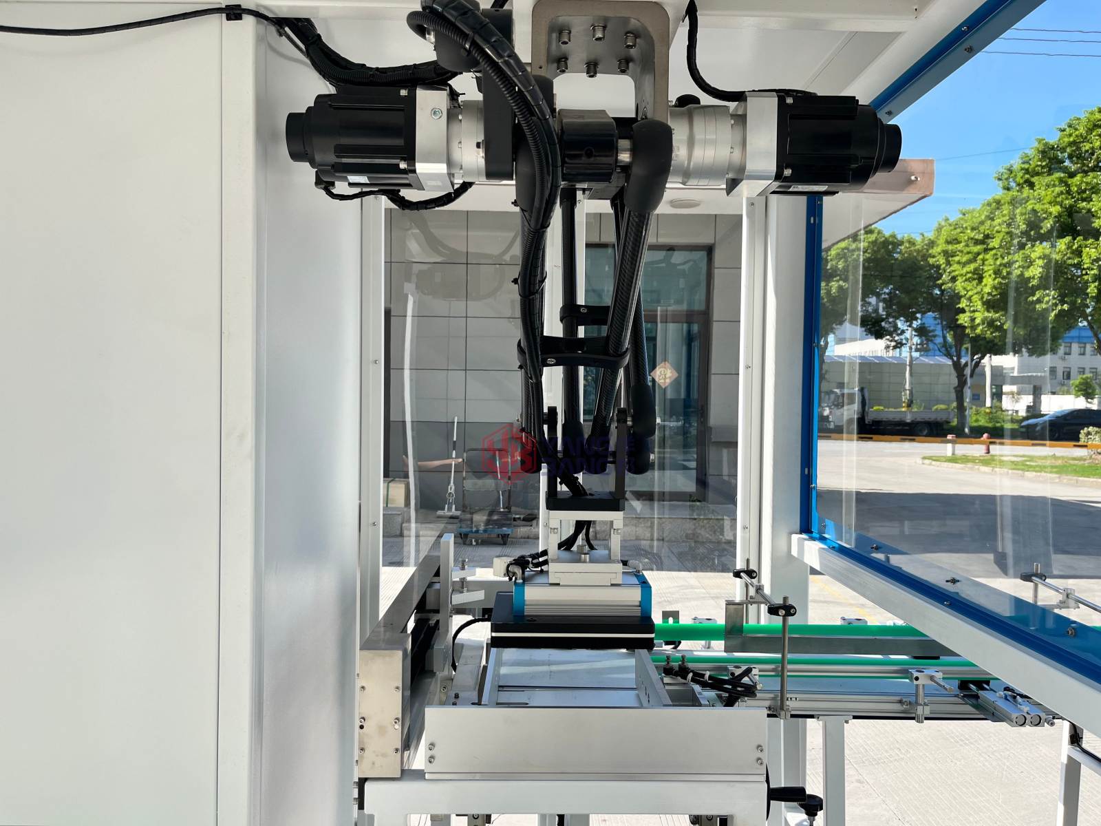 YB-ZX1300-2 ligne complète d'emballage en caisses entièrement automatique pour bouteilles, bocaux et canettes, ligne d'emballage personnalisée pour diverses industries