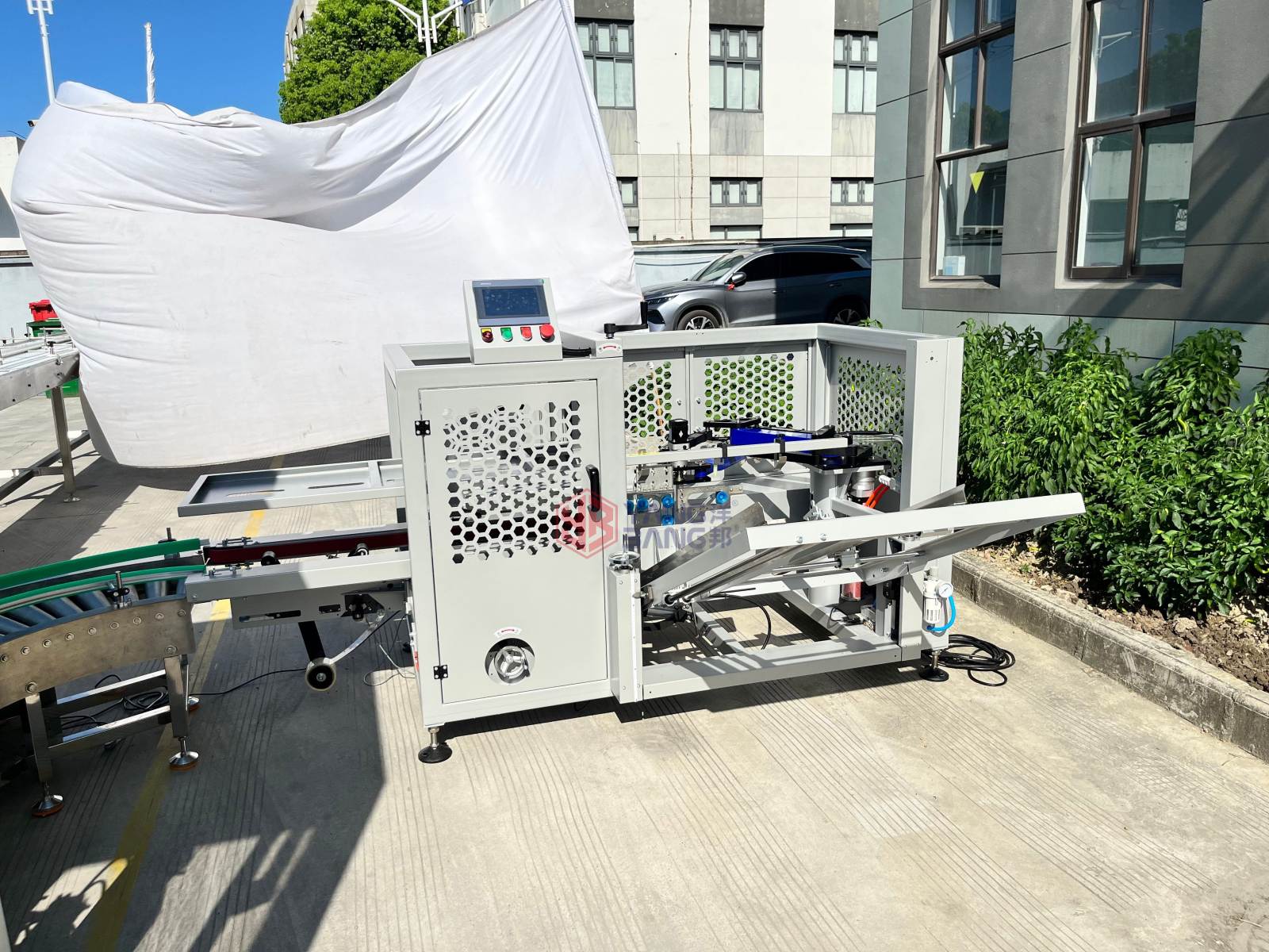 YB-ZX1300-2 ligne complète d'emballage en caisses entièrement automatique pour bouteilles, bocaux et canettes, ligne d'emballage personnalisée pour diverses industries