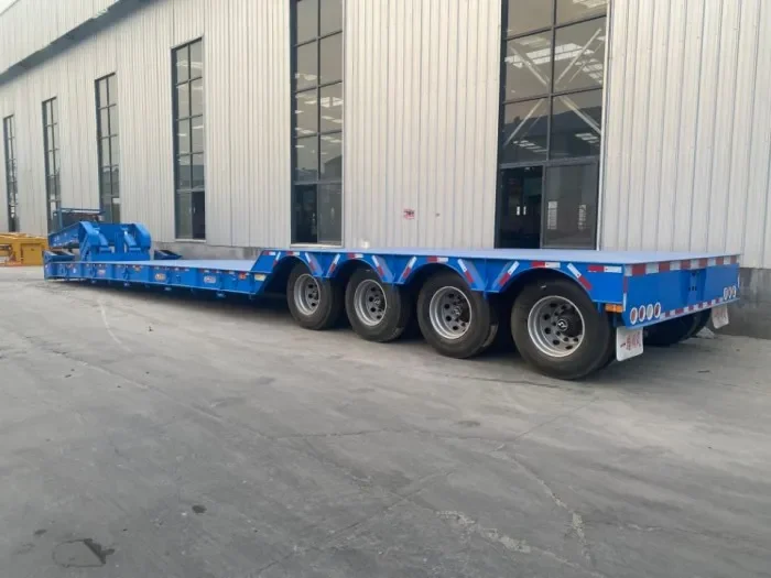 Remorque surbaissée RGN à 4 essieux et 80 t pour engins lourds à vendre