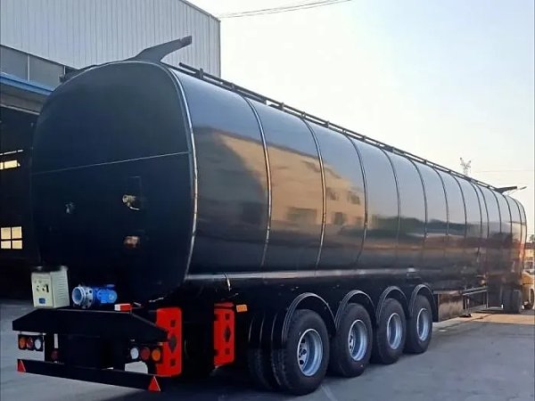 Semirremolque cisterna para betún de 4 ejes y 80.000 L Semirremolque cisterna para betún de 4 ejes y 80.000 L