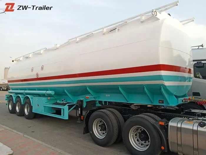 Remorque citerne pour le transport de carburant de 33 000 litres
