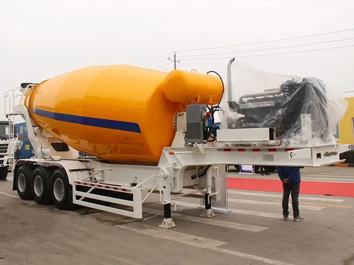 Semirremolque mezclador con tanque ZW: mezcla eficiente en movimiento