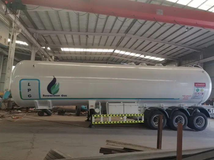 Semirremolque cisterna para gas GLP de 3 ejes y 40-70 m3