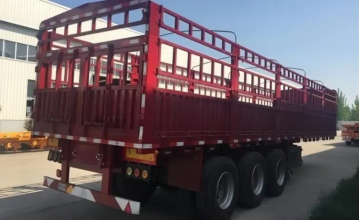 Semirremolque con barandillas para carga de fabricante chino