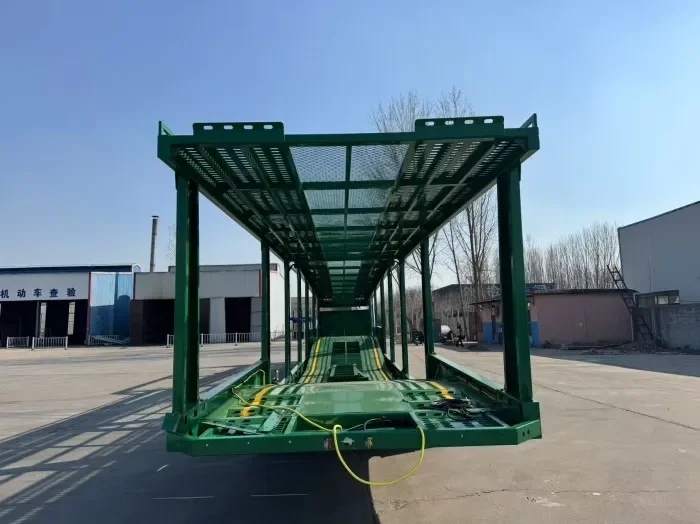 Remolque transportador de 8 coches de 2 ejes