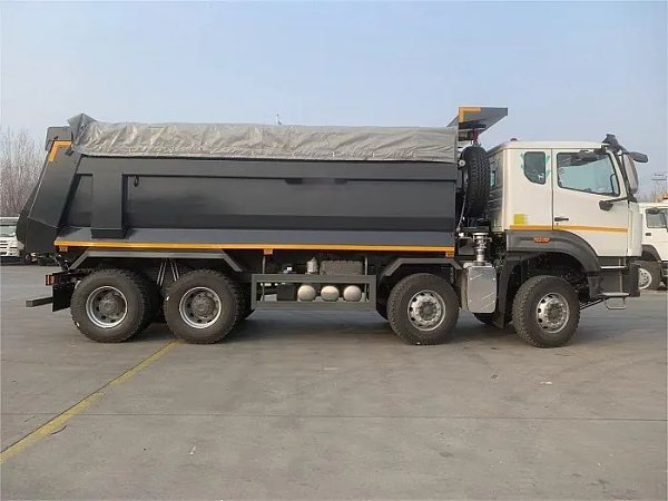 Camión volquete Sinotruk Howo Hohan N7G 8x4 de 12 ruedas Camión volquete Sinotruk Howo Hohan N7G 8x4 de 12 ruedas