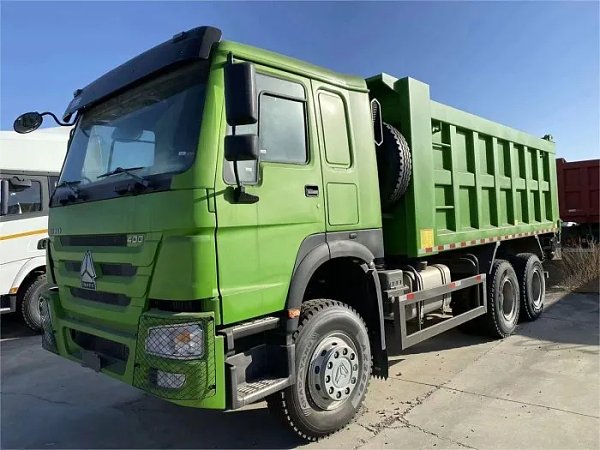 Camión volquete HOWO 6x4 de 400 a bajo precio en venta Camión volquete HOWO 6x4 de 400 a bajo precio en venta