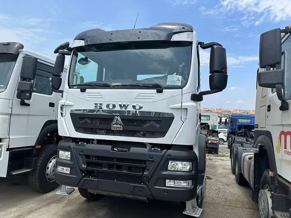 Cabeza tractora HOWO TX de 430 HP