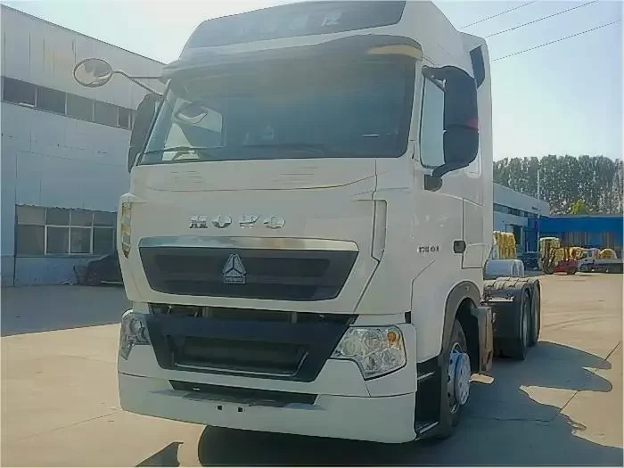 Tracteurs routiers Howo T7H 430 6x4 avec conduite à gauche ou à droite