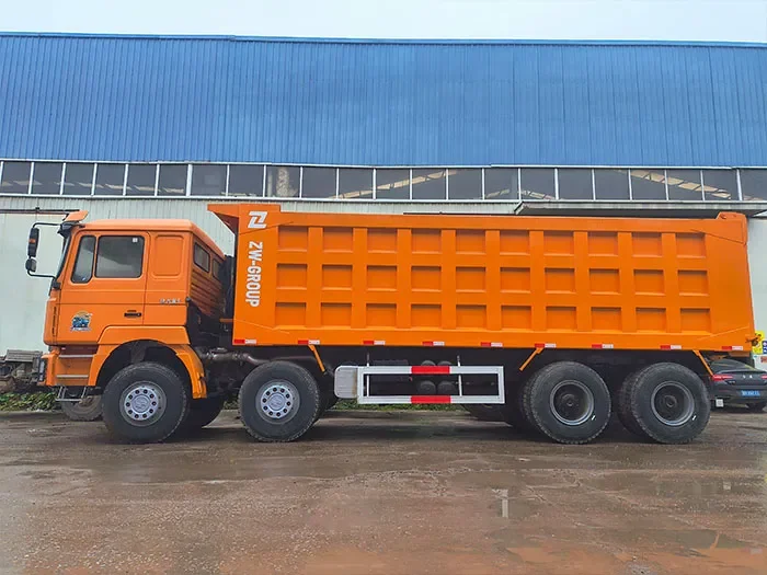 Camion-benne Shacman F3000 8×4