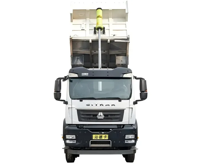 Camion-benne Sitrak robuste pour travaux publics