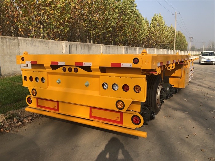 Semi Trailer