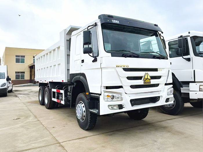 What Are the Benefits of HOWO Dump Trucks?
