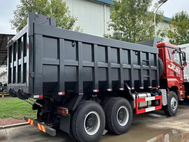 2044-202511281511485913 faw dump truck