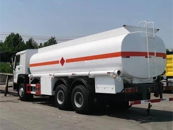 camión para transporte de petróleo