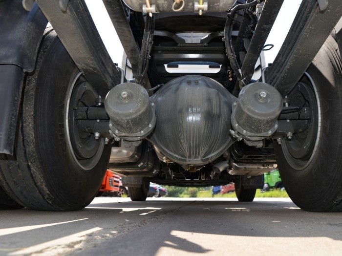 camión tractor Howo