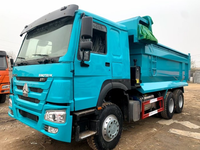 tipper truck