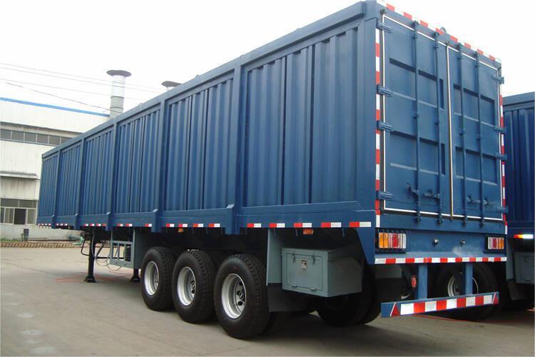 stockage de remorque caisse