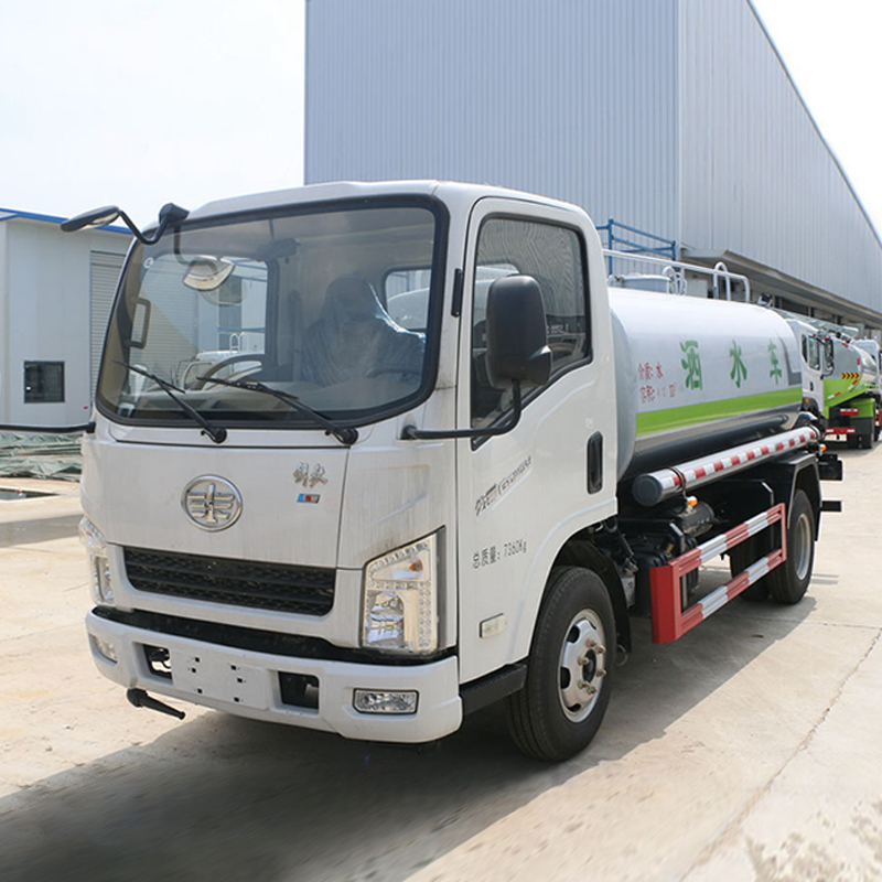 FAW Jiefang 130HP 4x2 Drive Water Sprinkler Truck