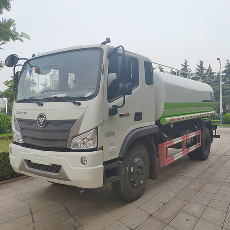Foton Ruiwo ES5 Landscaping Sprinkler Truck  160 Horsepower  4x2 Drive