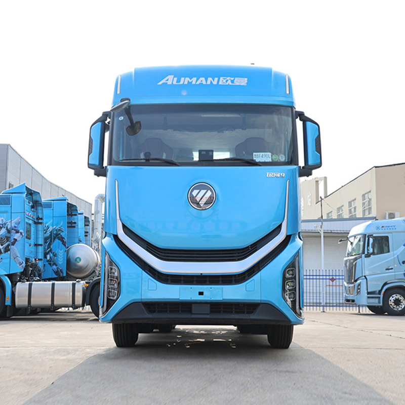 Auman GALAXUS 9 Tractor Truck With ZF 12-Speed Transmission 14.5L Diesel Engine  680 Horsepower  6x4 Drive and AMT Automatic Transmission