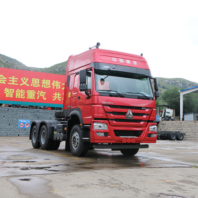 SINOTRUK HOWO 7 380 horsepower 6x4 drive 16 gears Tractor