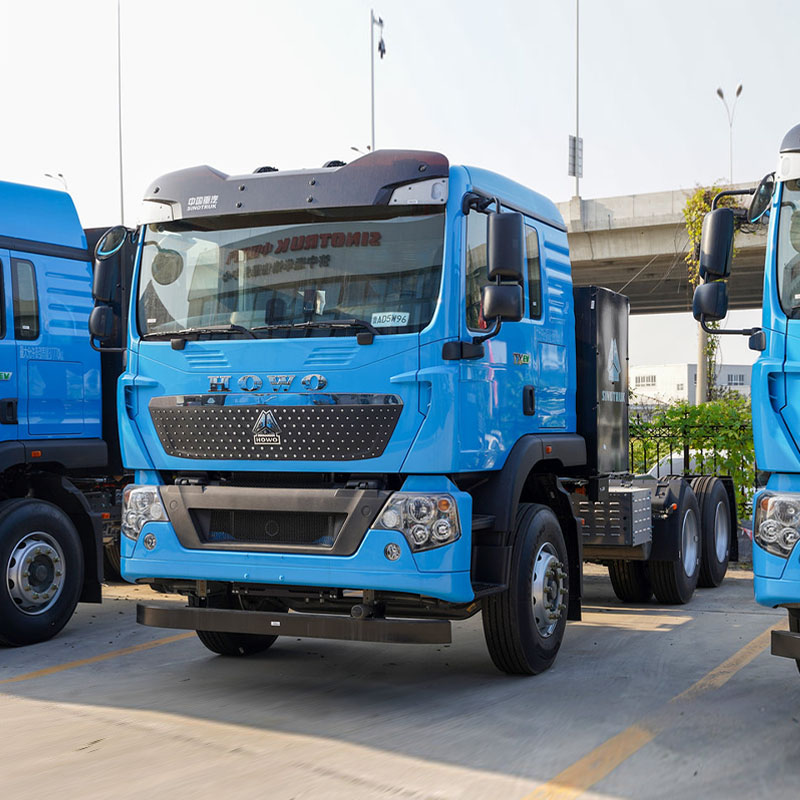 SINOTRUK HOWO TX EV 6x4 drive Pure Electric Tractor Unit CATL 400kWh