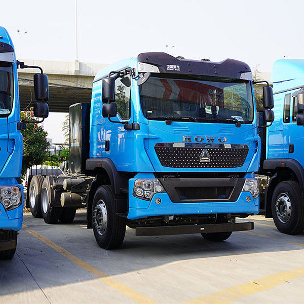 SINOTRUK HOWO TX EV 6x4 drive Pure Electric Tractor Unit CATL 400kWh