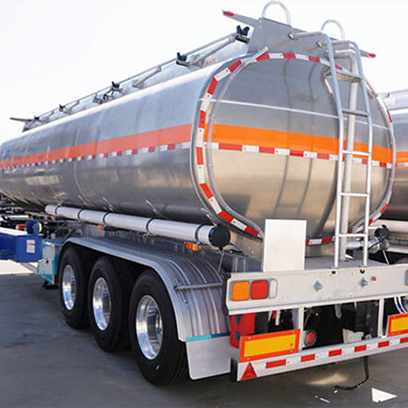 3 Axle Aluminum Tanker